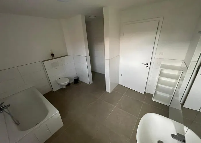 Komfortable Gruppenunterkunft Im Lägenhet Bielefeld